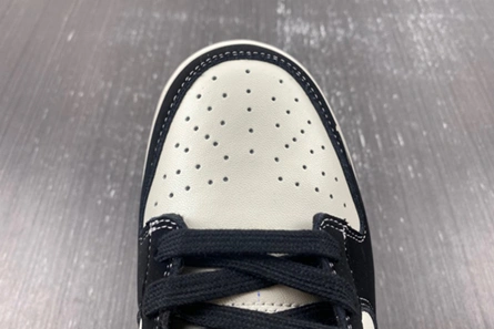 Value-driven Nike Dunk Low fc1688-300 Resilient 2680