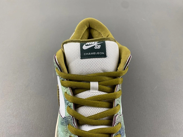 Everyday-priced Nike SB Dunk Low Alexis Sablone Chameleon  HJ3386-300 Bold 1016