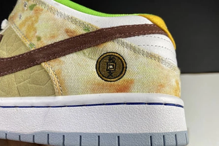 1:1 copy Nike SB Dunk Low “CNY” CV1628-800 Elegant 8241