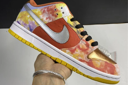 1:1 copy Nike SB Dunk Low “CNY” CV1628-800 Elegant 8241