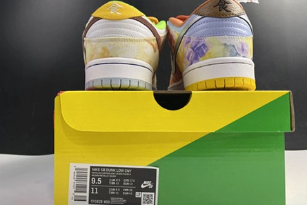 1:1 copy Nike SB Dunk Low “CNY” CV1628-800 Elegant 8241