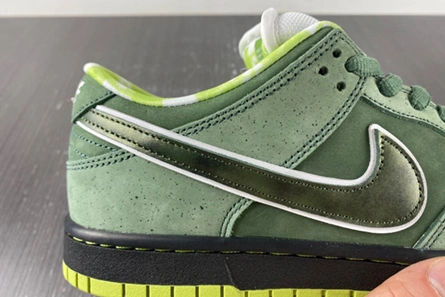 Premium replica Nike SB Dunk Low Concepts Green Lobster BV1310-337 Durable 8270