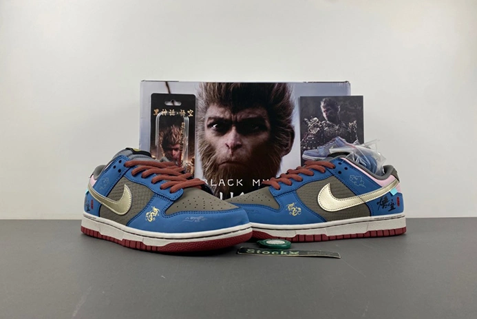 Everyday-priced Nike SB Dunk Low DV2433-109 Classic 3503