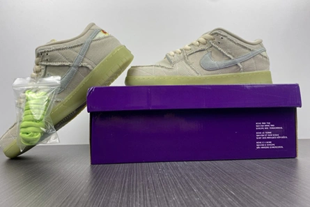 Budget-friendly Nike SB Dunk Low “Mummy” DM0774-111 EyeCatching 7058