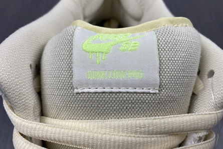 Budget-friendly Nike SB Dunk Low “Mummy” DM0774-111 EyeCatching 7058