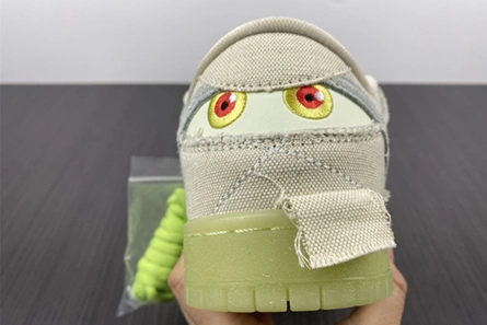 Budget-friendly Nike SB Dunk Low “Mummy” DM0774-111 EyeCatching 7058