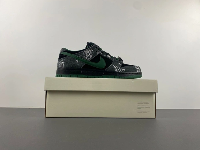 Nike SB Dunk Low There Skateboards  HF7743-001 Trendsetting 542