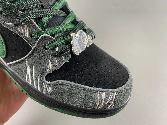 High-tier replica Nike SB Dunk Low There Skateboards  HF7743-001 Trendsetting 542