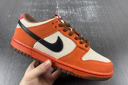 Deal-worthy Nike SB Dunk Low Top Ramen  313170-101 Reliable 1517