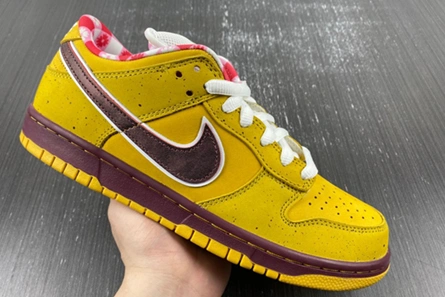 Replica Nike SB Dunk Low Yellow Lobster  313170-137566 Timeless 9748