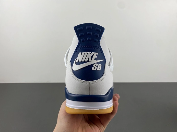 Value-driven Nike SB x Air Jordan 4 Navy 2025 newest DR5415-100 TopPick 7936
