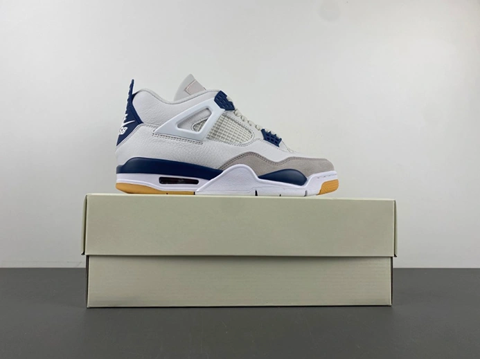 Nike SB x Air Jordan 4 Navy 2025 newest DR5415-100 TopPick 7936