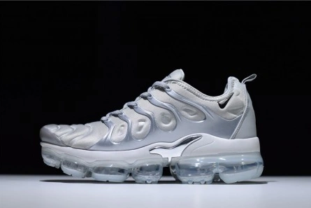 Nike VaporMax Plus "Triple White" Pure Platinum mens  924453-100 Trendsetting 2182