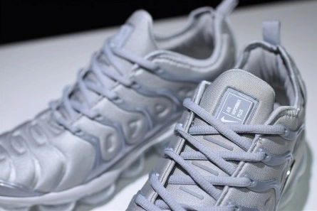 Premium replica Nike VaporMax Plus 