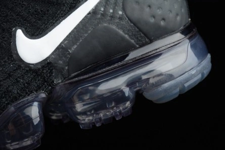 Nike Women Air Vapormax Flyknit 2.0 Black 942843-001 Cozy 851