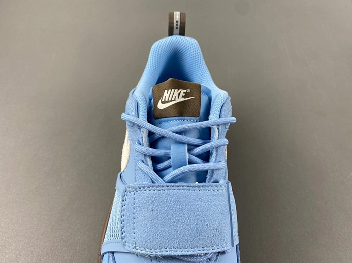 Clearance-priced Nike Zoom Field Jaxx SP HQ3072-400 Soft 6698
