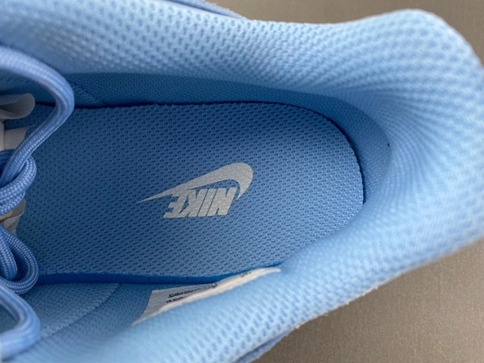 Clearance-priced Nike Zoom Field Jaxx SP HQ3072-400 Soft 6698