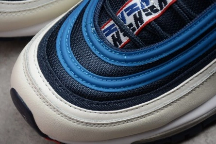 Everyday-priced Nike mens  Air Max 97 SE 