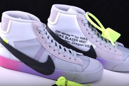 Pricetag-smart Off-White Nike Blazer The Queen AA3832-002 GoodFit 6191