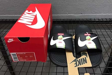 Top-grade copy Popular 530 nike flip flop 343880-009