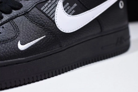 Luxury copy Popular 5930 Air Force 1 Low Utility Black White - AJ7747-001