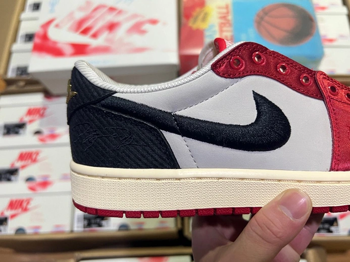 Everyday-priced Practical 9985 Jordan 1 Retro Low OG Trophy Room Away  FN0432-100