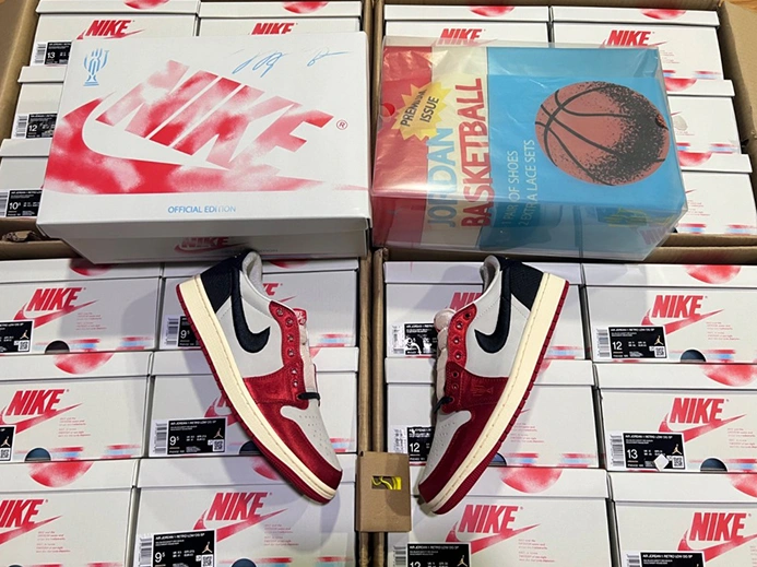 Everyday-priced Practical 9985 Jordan 1 Retro Low OG Trophy Room Away  FN0432-100