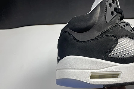 Reproduction Refined 4009 Air Jordan 5 Retro Oreo 136027-035