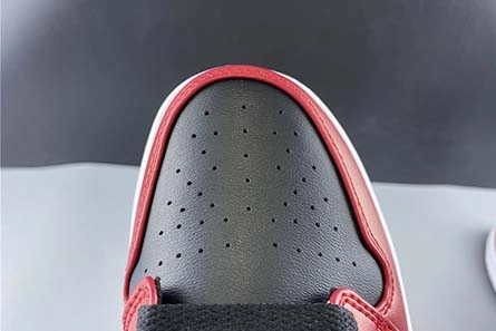 Refined 7735 Air Jordan 1 Mid Chicago 554724-069