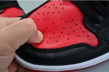Modestly priced Reliable 2854 Air Jordan 1 Retro High Bred Toe OG 555088-610
