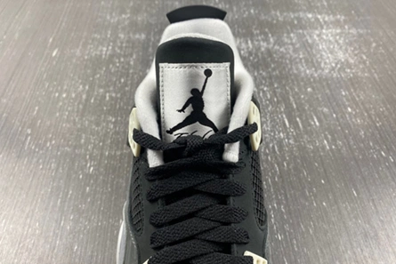 Deal-worthy Reliable 4345 Jordan 4 Retro Fear Pack  626969-030