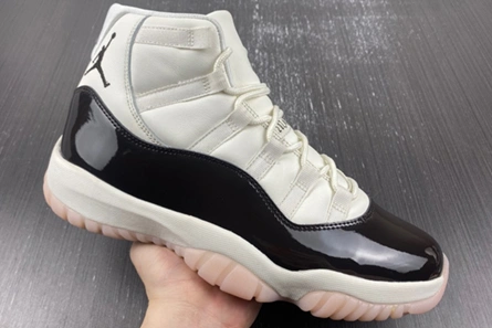 Value-driven Reliable 7619 Air Jordan 11 WMNS “Neapolitan” AR0715-101