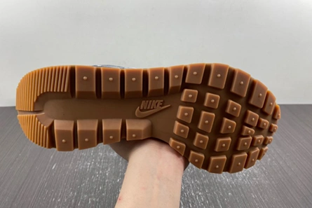 Reliable 7761 Sacai x VaporWaffle DD1875-700