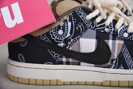 Designer inspired Reliable 9935 Travis Scott x Nike SB Dunk Low TS CT5053-001
