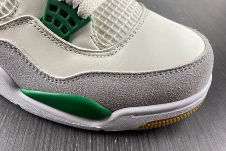 Fair-priced Sleek 3999 Jordan 4 Retro SB Pine Green  DR5415-103