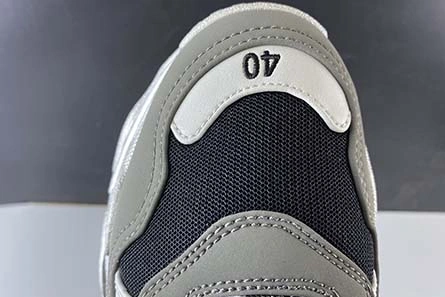 Sleek 6188 BALENCIAGA SNEAKER 0841