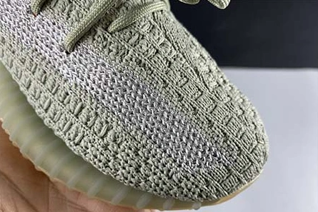Master copy Sleek 6788 adidas Yeezy Boost 350 V2 Desert Sage FX9035 KIDS
