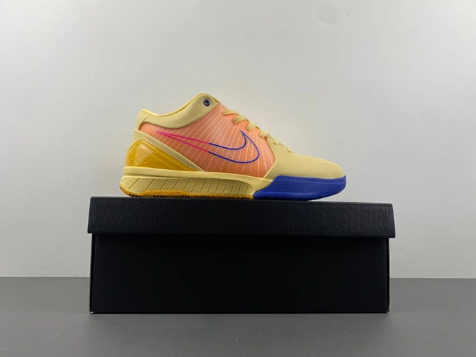 Sleek 8692 Nike Kobe 4 Protro 723908-180