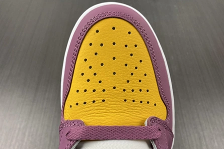 Lookalike SmartChoice 4263 Air Jordan 1 High OG “Brotherhood” 555088-706