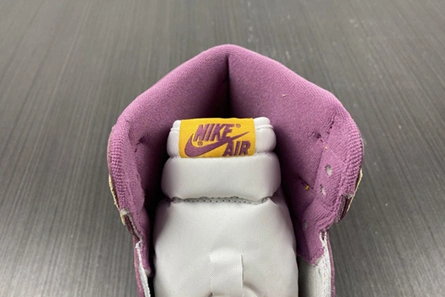 Lookalike SmartChoice 4263 Air Jordan 1 High OG “Brotherhood” 555088-706