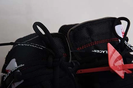 Soft 5105 OFF-WHITE x Nike Air Presto Black AA3830-002
