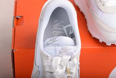 Replica Sophisticated 8931 SACAI X LDWAFFLE 'WHITE NYLON' - NIKE - BV0073-101