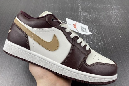 Economical SportInspired 1385 Air Jordan 1 Low DC0774-200