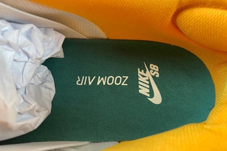 SportInspired 1505 Nike SB Dunk Low Legion Pine Kumquat  304292-383