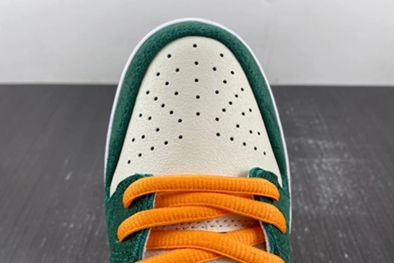 Fashion duplicate SportInspired 1505 Nike SB Dunk Low Legion Pine Kumquat  304292-383