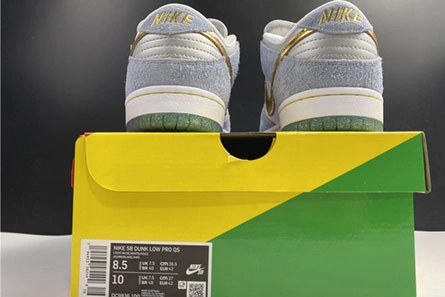 Affordable SportInspired 1671 Sean Cliver x Dunk SB Low  DC9936-100
