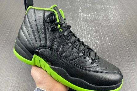 Close-to-original SportInspired 2970 Air Jordan 12 Retro BLACK GREEN