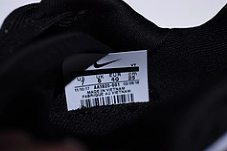 Modestly priced SportInspired 5440 Nike Epic React Flyknit black and white  AA1625 001