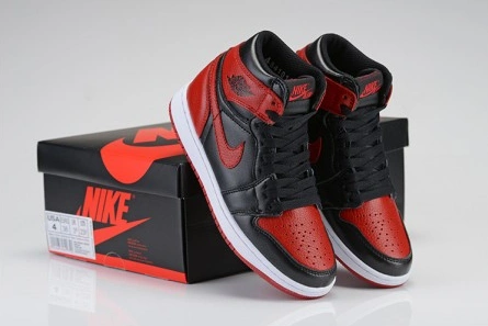 Close-to-original SportInspired 7967 Air Jordan 1 Retro High OG BG - 575441 001