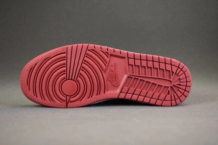 Close-to-original SportInspired 7967 Air Jordan 1 Retro High OG BG - 575441 001